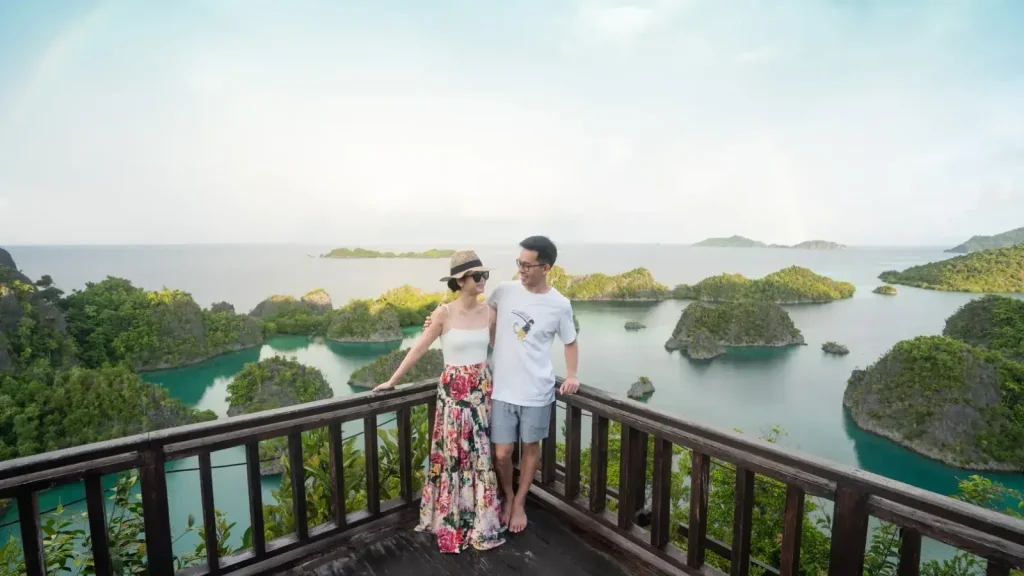 Is a Raja Ampat Bali Komodo Right for You?